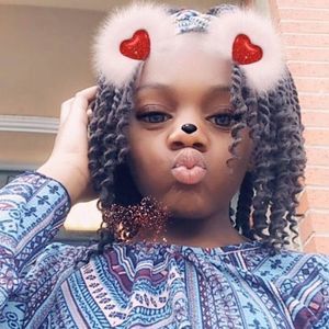 Meet your Posher, They adore